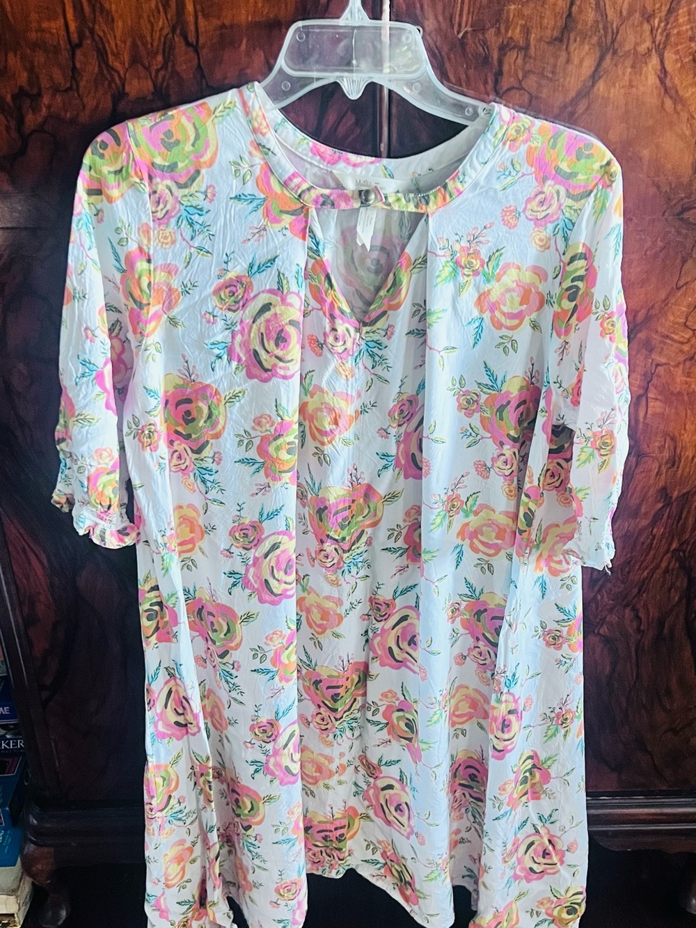Matilda Jane Women’s White Floral Keyhole Blouse - Pink & Yellow Roses